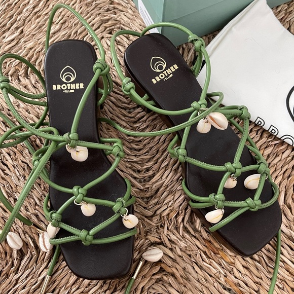 Brother Vellies Shoreline seashell sandals - Picture 4 of 7